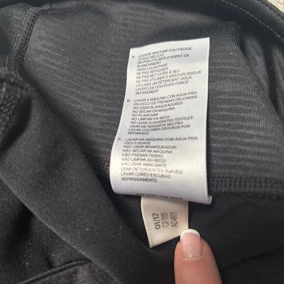 Adidas Climalite Mid Rise Capri Leggings Light Pattern Black Size Small - Picture 11 of 11